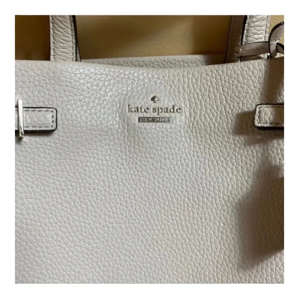 Kate Spade medium  size leather handbag